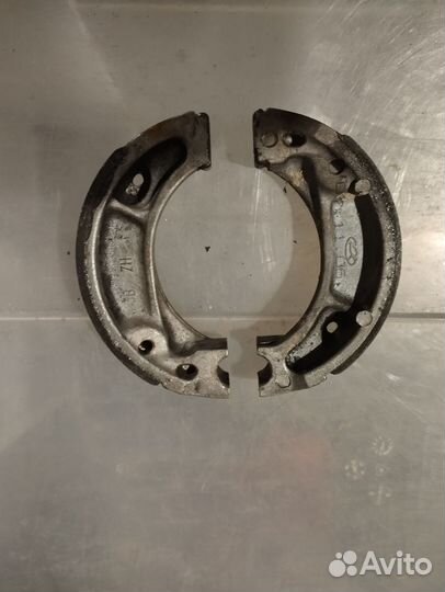 Колодки для скутера радиус 10