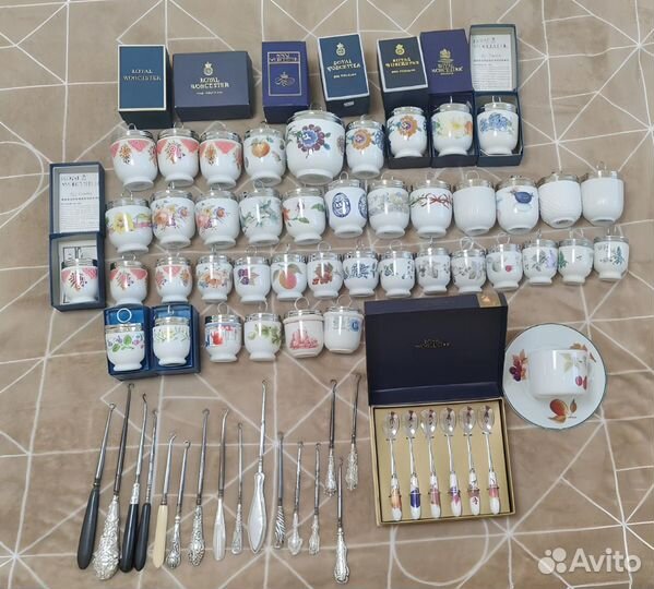 Кодлеры Royal Worcester и антикварные крючки к ним