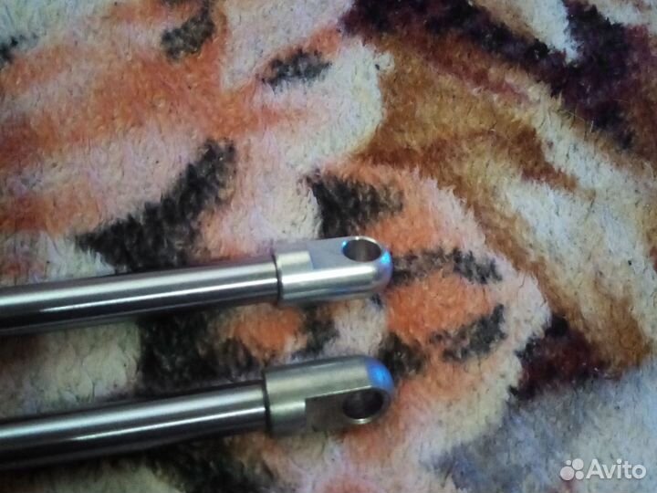 Газовый амортизатор для мебели