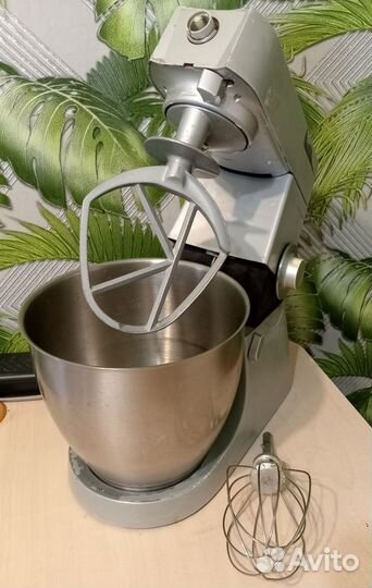 Миксер планетарный Kenwood Major kmm700