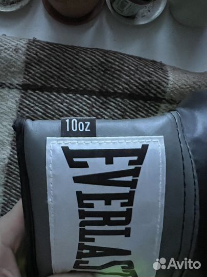 Боксерские перчатки 10 oz