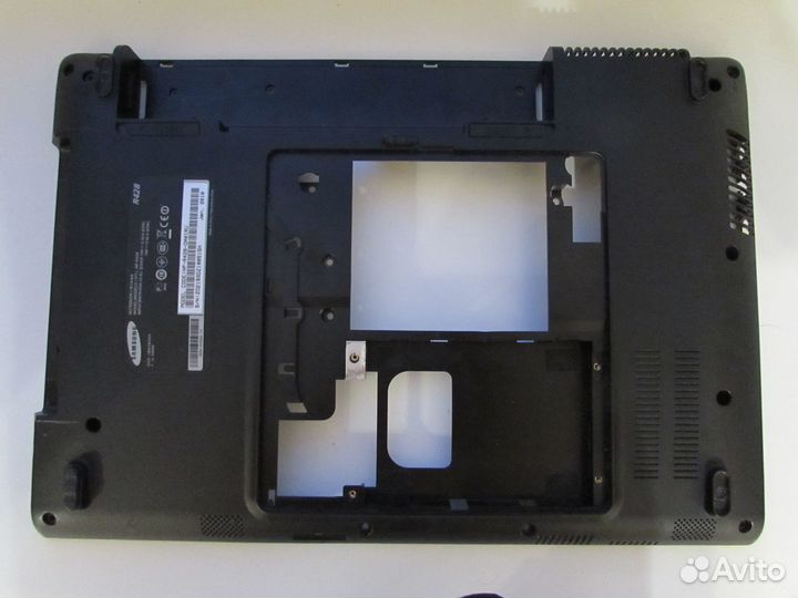 Разбор по частям. Ноутбук “Samsung NP - R428