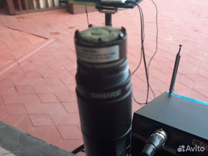 Микрофон беспроводной