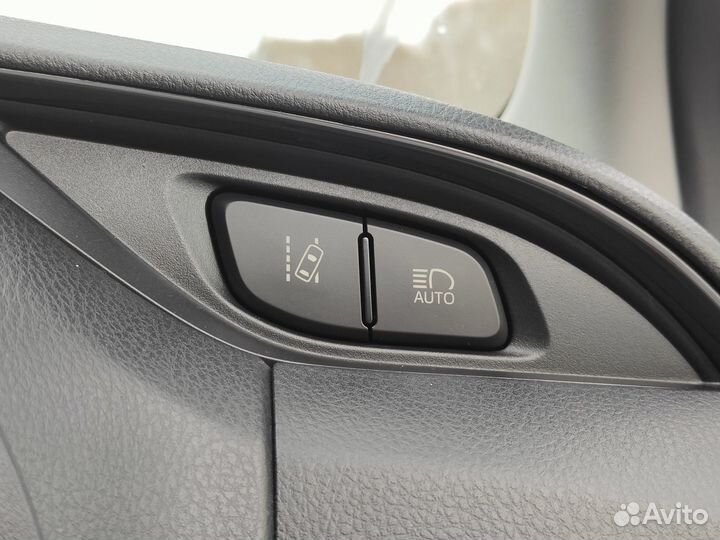 Toyota Vitz 1.0 CVT, 2019, 63 400 км