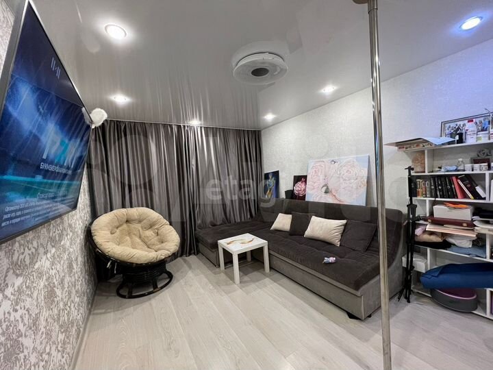 2-к. квартира, 51 м², 9/12 эт.