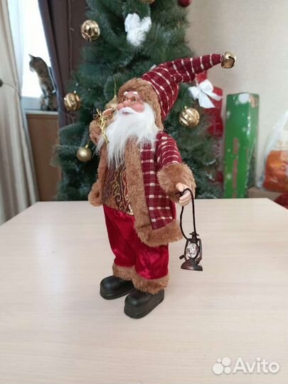 Дед мороз под елку
