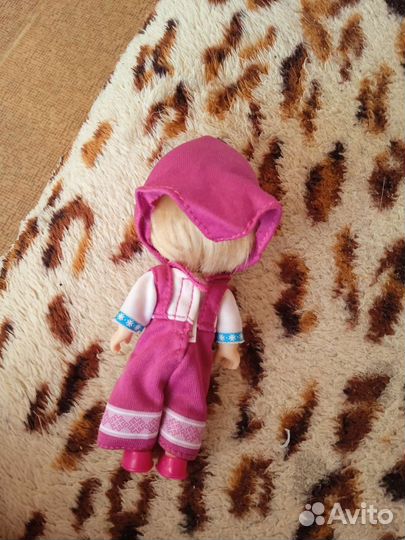 Игрушка Маша Медведь