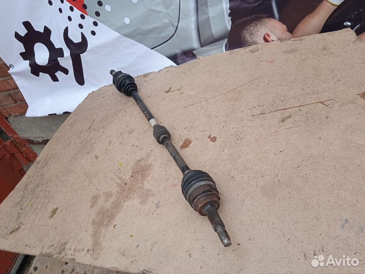 Привод правый Шевроле Спарк M300 1.2 МКПП