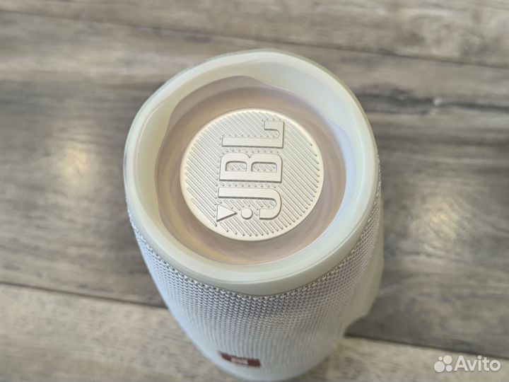 Колонка JBL charge 4