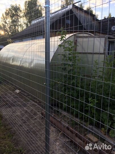 Распродаю сетку сварную в полимерном покрытие