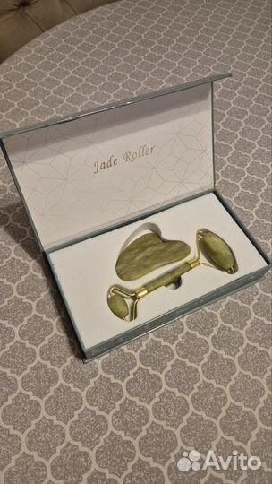 Скребок гуаша и роллер