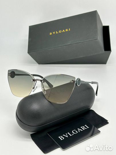 Солнцезащитные очки bvlgari