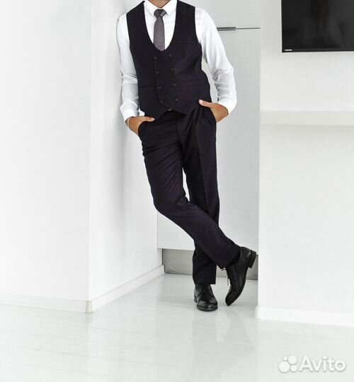 Костюм мужской классический