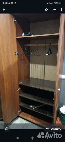 Шкаф угловой и плательный