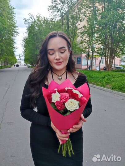 Букет из 15 роз в упаковке