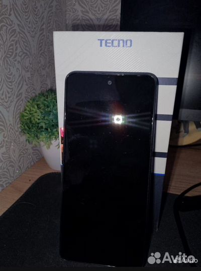 TECNO Pova 5, 8/256 ГБ