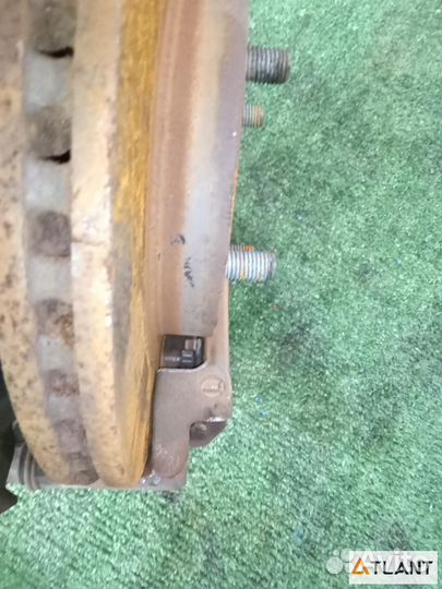 Ступица передняя левая toyota vitz