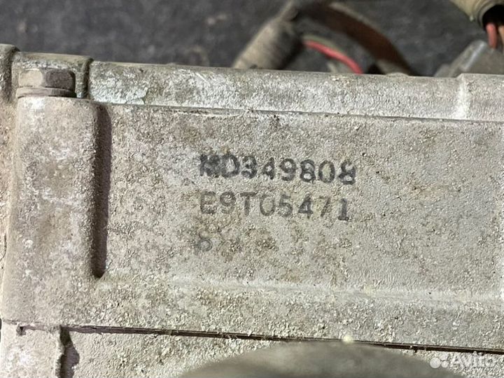 Коллектор впускной Mitsubishi Carisma DA2A 4G93