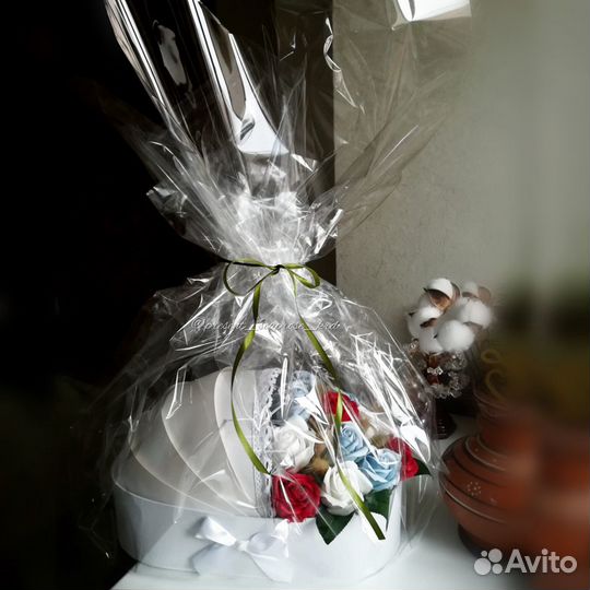 Букет в люльке на выписку,рождение.мам