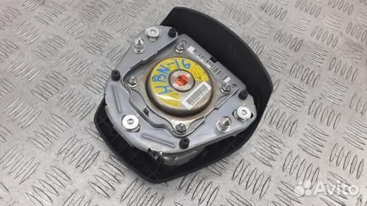 Подушка безопасности водителя toyota avensis T27