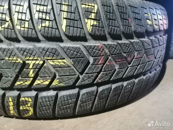 Pirelli Scorpion Winter 235/65 R17