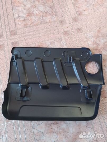 Накладка на двигатель Рено Дастер 2.0