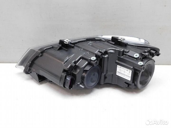 Фара правая Volkswagen Polo