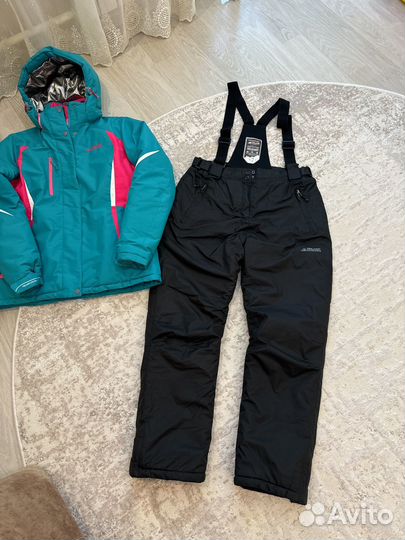 Зимний комбинезон женский 46-48