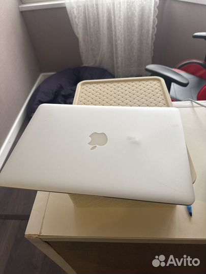 Apple macbook air a1466