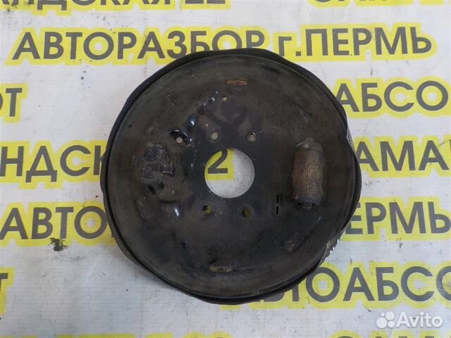 Щит опорный задний левый Mitsubishi Outlander (CU