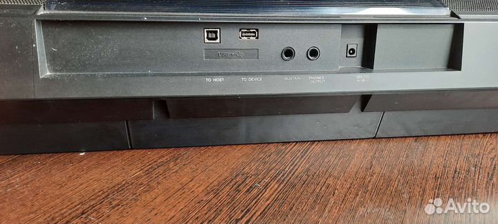 Синтезатор Yamaha psr e433