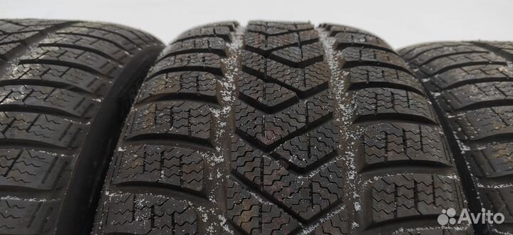 Pirelli Winter Sottozero 3 235/45 R17 97V