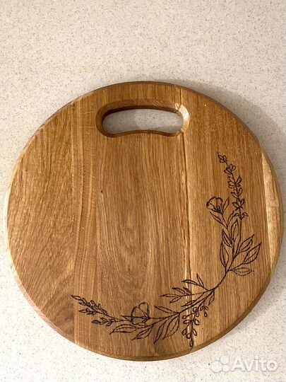 Разделочная доска из дуба с рисунком