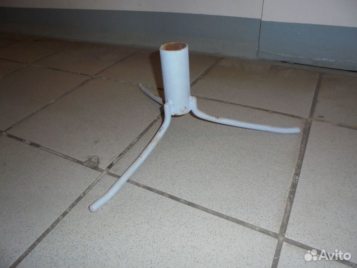 Подставка для живой елки