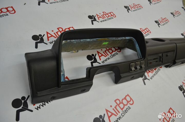 Торпедо панель приборов Niva