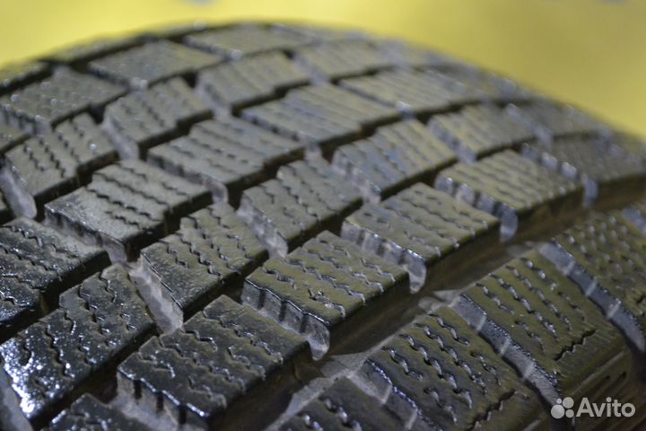 Falken Espia EPZ 215/45 R17