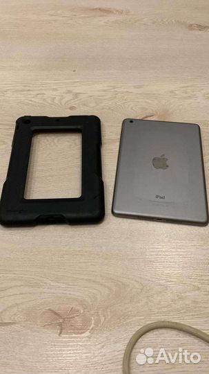 iPad mini 2 32gb +чехол