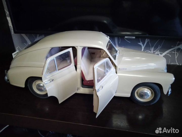 Модель автомобиля Победа Газ М-20