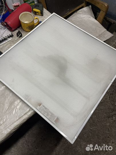 Светильник потолочный светодиодный