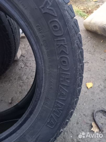 Yokohama Geolandar A/T-S G012 225/65 R17