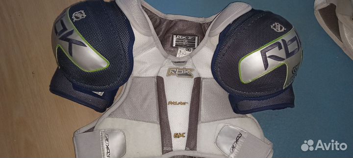 Нагрудник хоккейный jofa rbk 6 k+7 k