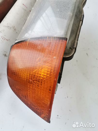 Фара правая BMW 3-Serie E36 14761400