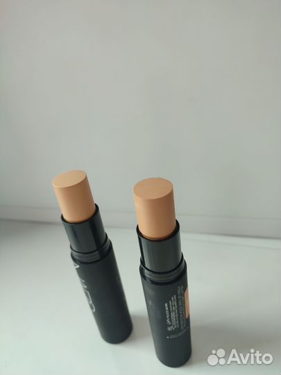 Nars Тональный стик