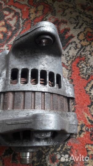 Генератор на mitsubishi lancer