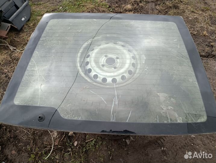 Заднее стекло на ваз 2112