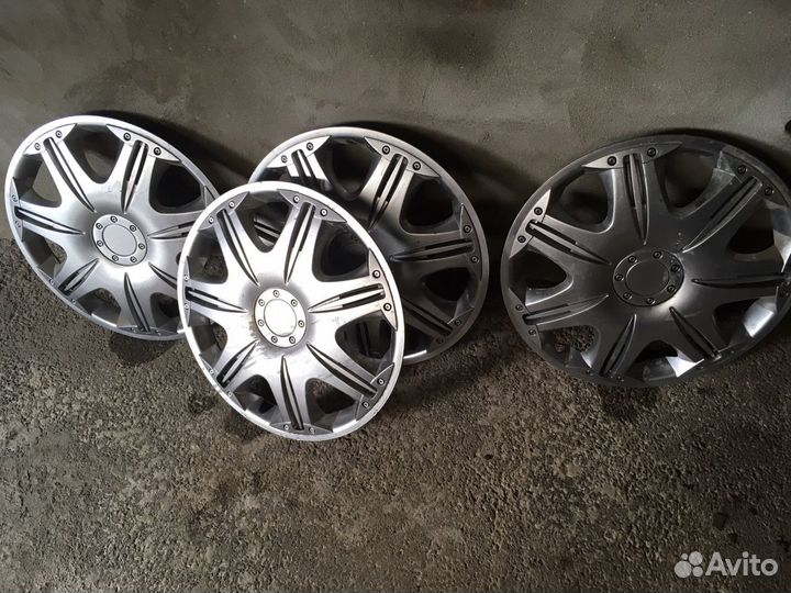 Автомобильные колпаки