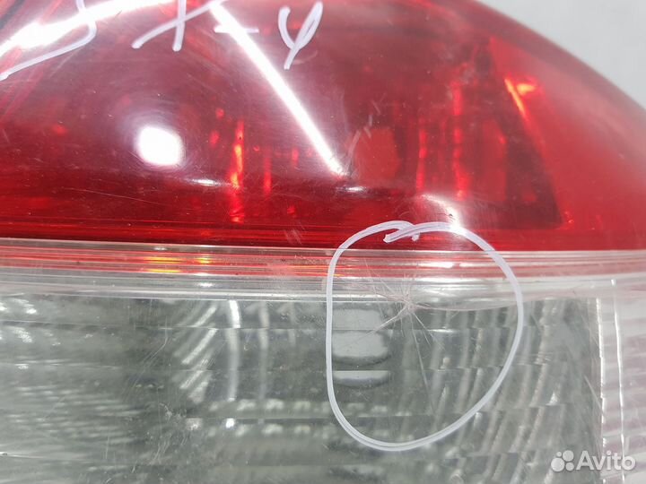 Фонарь задний правый наружный Suzuki SX4