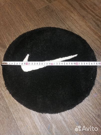 Коврик ручной работы