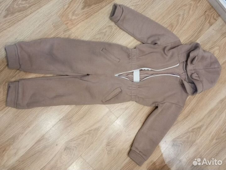 Отдам вещи на девочку рост 116-128