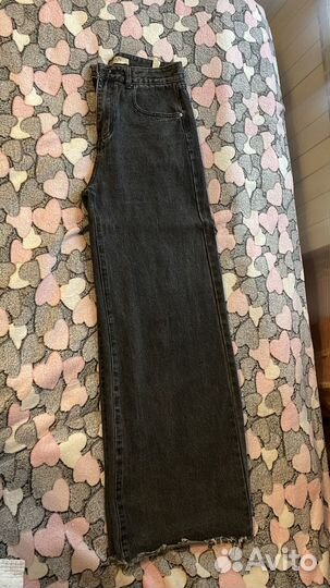 Джинсы трубы женские